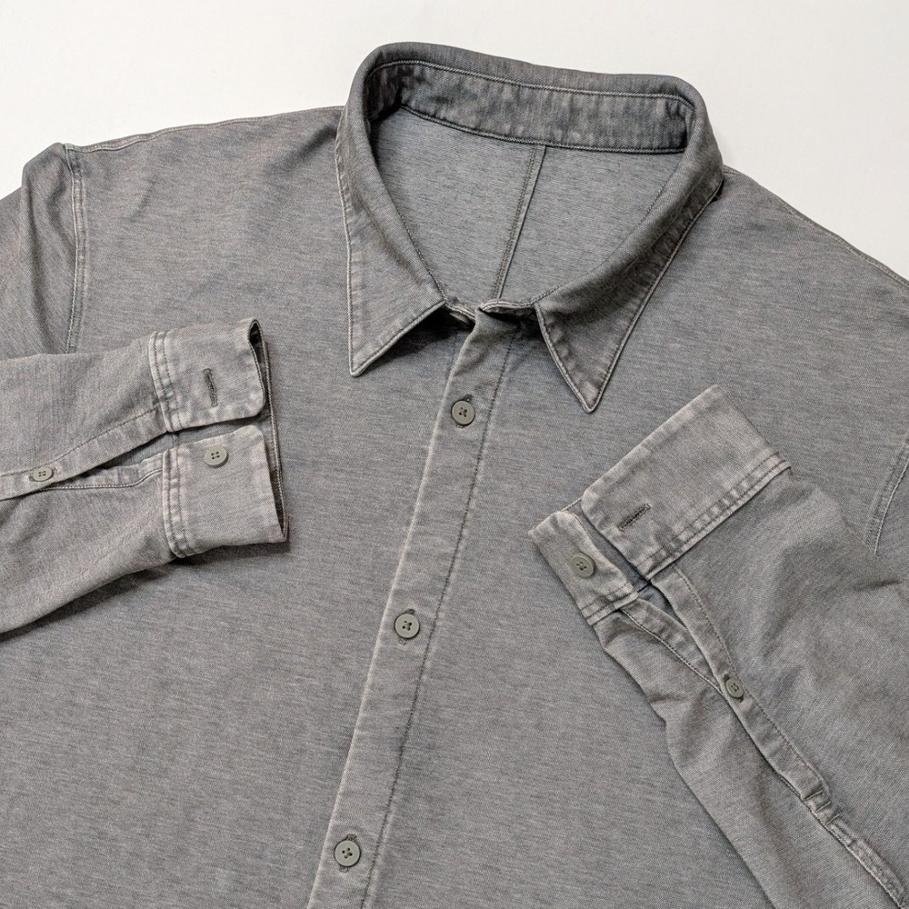 Lululemon Commission Shirt Men's XL Gray Wash Long Sleeve Stretch Button Up